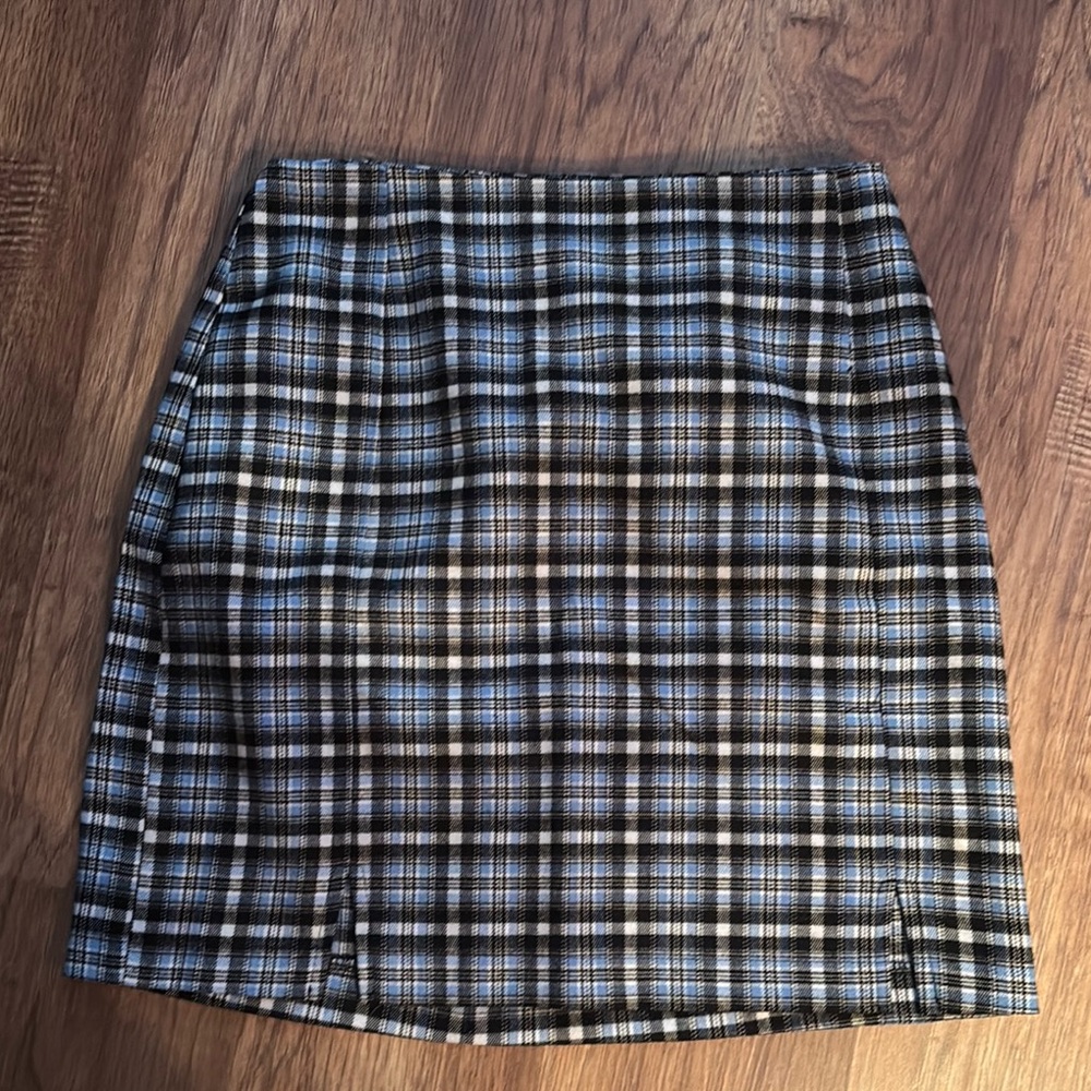Blue and White Mini Pencil Skirt for Casual Wear